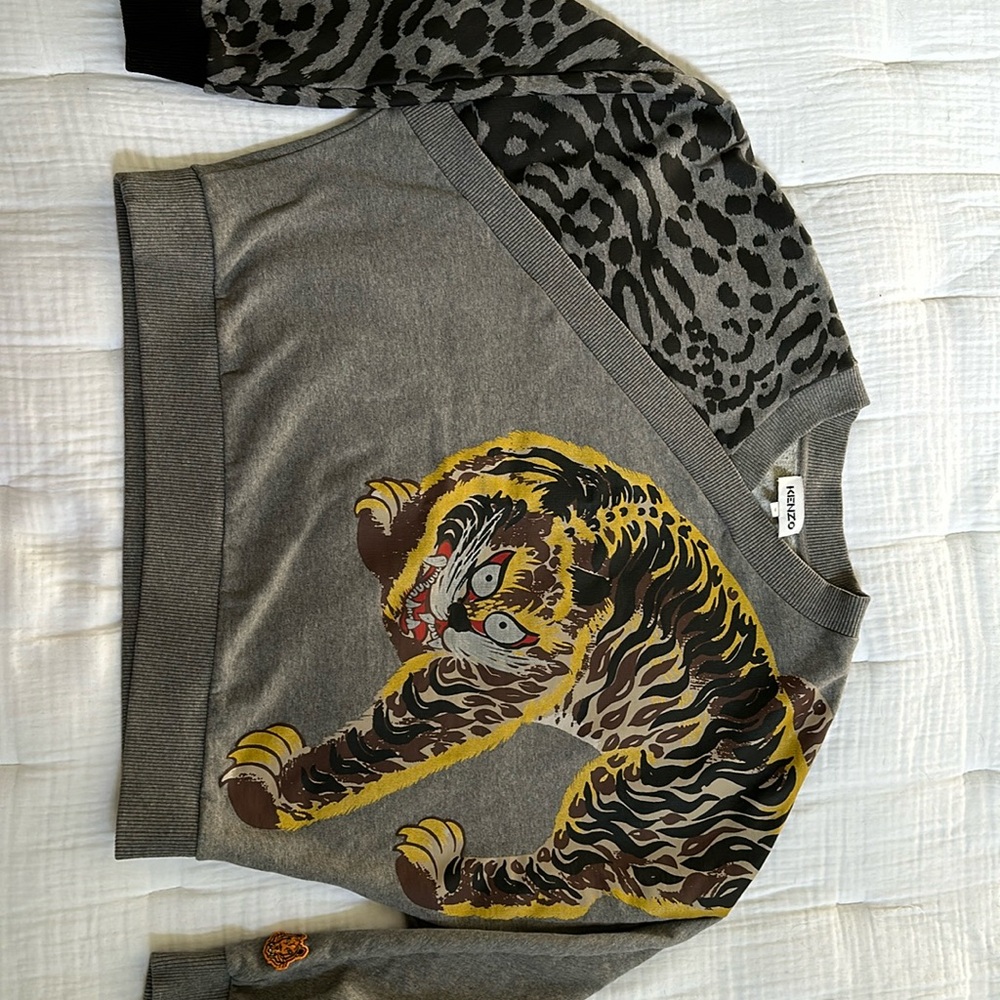 Kenzo x Kansaiyamoto cross over v-neck pullover sweatshirt .